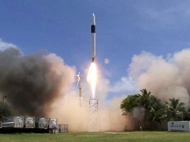 28 September 2008 - SpaceX Falcon 1 Becomes First Private Spacecraft To Reach Orbit